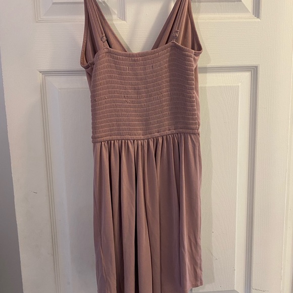 Abercrombie & Fitch mauve wrap front romper/jumpsuit - Picture 3 of 4
